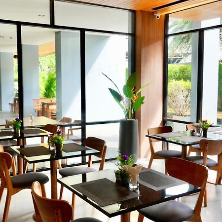The Zense Boutique Hotel Пхітсанулок Екстер'єр фото