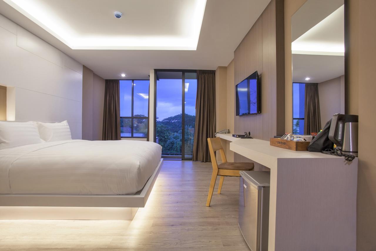 The Zense Boutique Hotel Пхітсанулок Екстер'єр фото