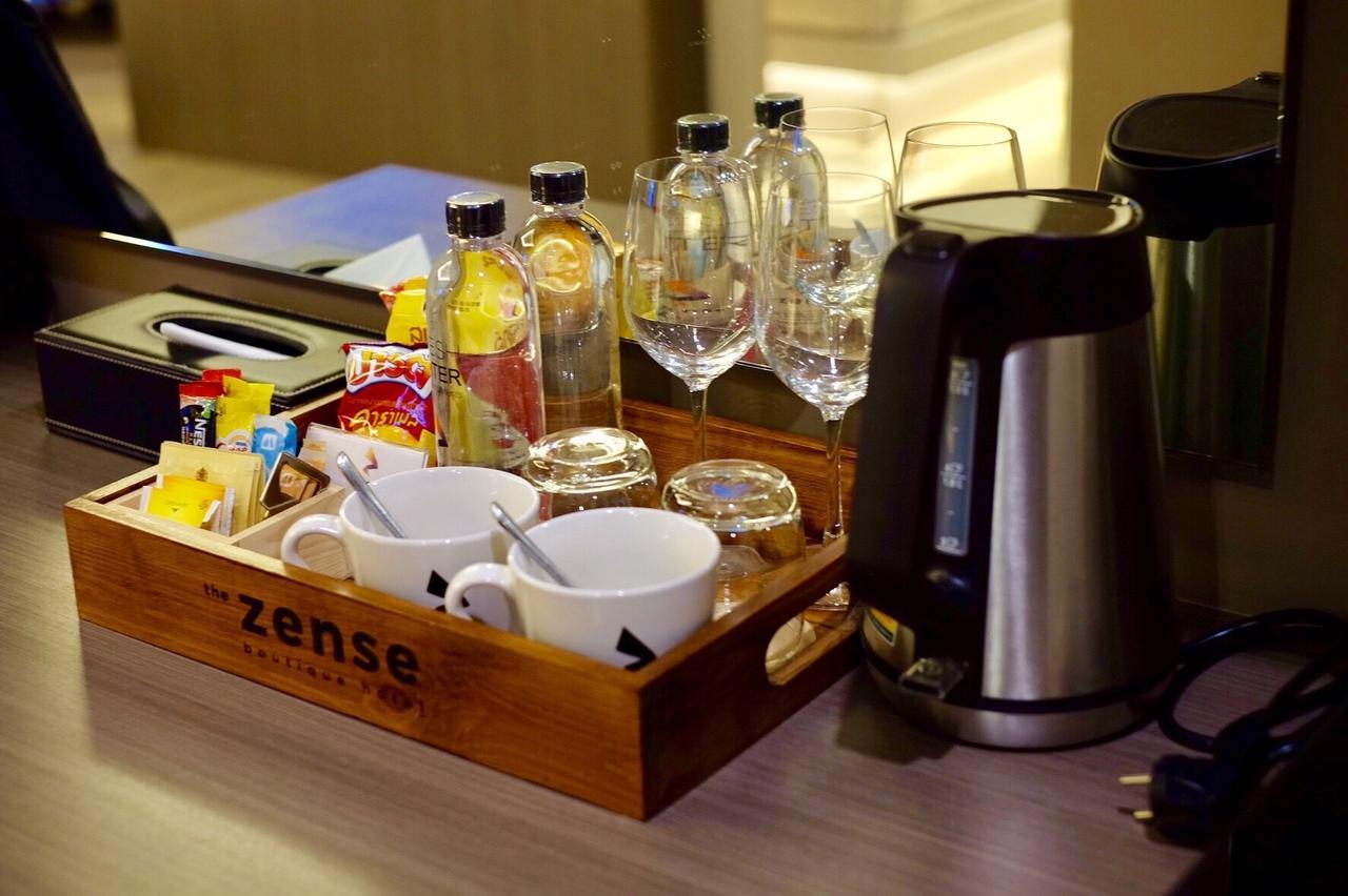 The Zense Boutique Hotel Пхітсанулок Екстер'єр фото